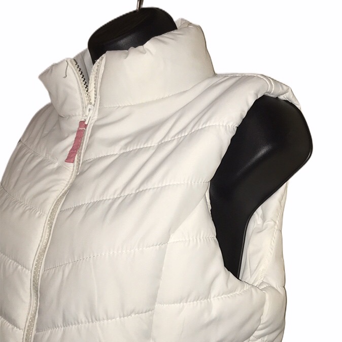 Aeropostale White Lightweight Puffer VestNwtSz M